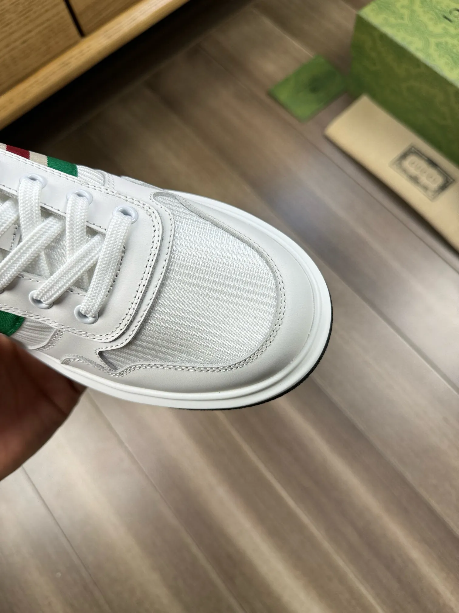 [Gucci] Gucci men's shoes 💰820💰 - High-end quality original order - Upper: 🔝Imported Nappa calfskin·Brand high mercerized cloth·Brand webbing -Inner: water-dyed cowhide, -Outsole: ultra-light T men's shoes💰U foam. Rubber; two-color molded outsole -Ultra-high quality control·Fine workmanship: highlighted (high-end·luxury·grade) -Size: 38-44 (45, can be customized)